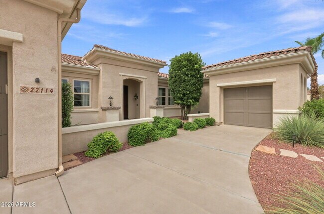 Foto del edificio - 22114 N San Ramon Dr