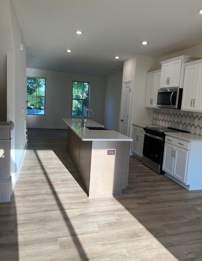 Foto principal - 120 Judson Ave