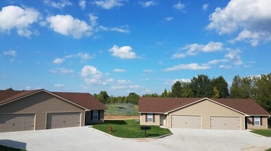 Building Photo - 105 Scarsdale Cir