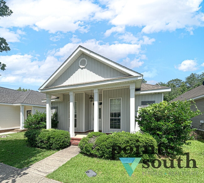 Building Photo - 29956 St Simon St