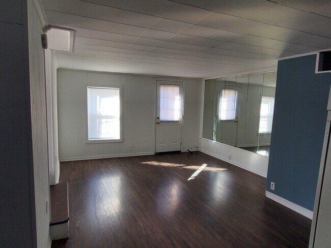 Sala de estar - 834 N Greenview Ave