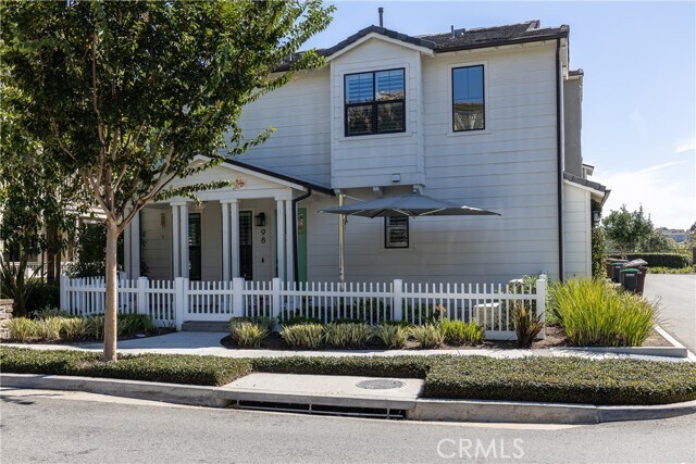 Building Photo - 98 Marisol St