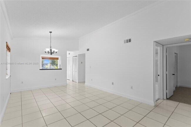 Foto del edificio - 6445 SW 130th Pl