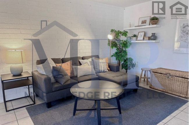 4711 - 4711 Apartment