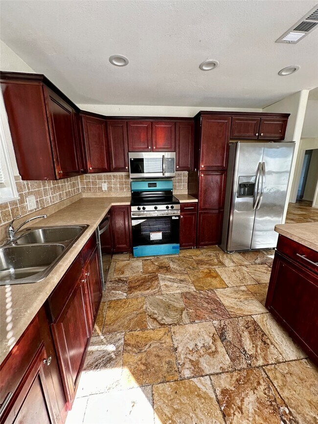 Foto del edificio - 5142 37th St E