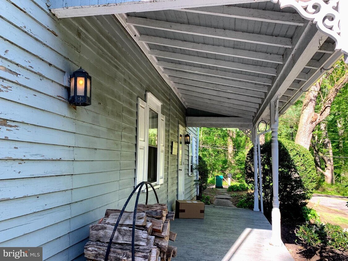 Foto principal - 536 Wharf Rd