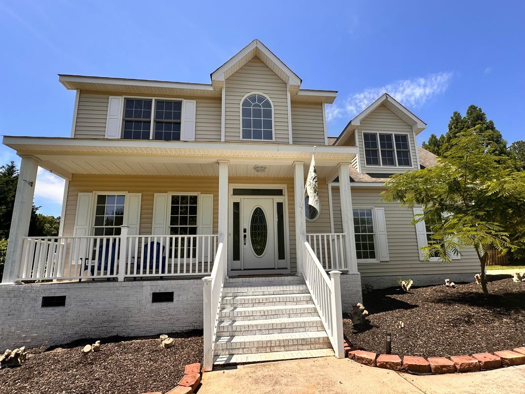 Primary Photo - 7845 Melcombe Way