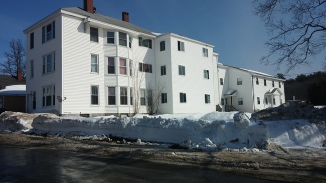 53 Oak St, Biddeford, ME 04005 - Apartments in Biddeford, ME ...