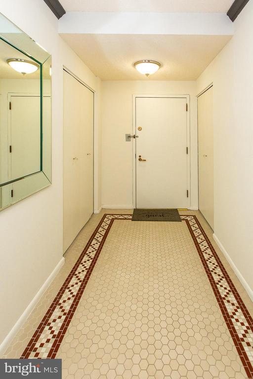 Foto del edificio - 20930 Valley Forge Cir