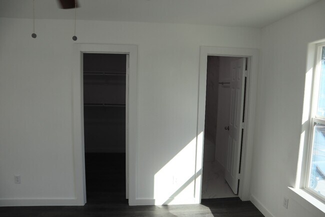 Foto del edificio - 8217 Bigwood St