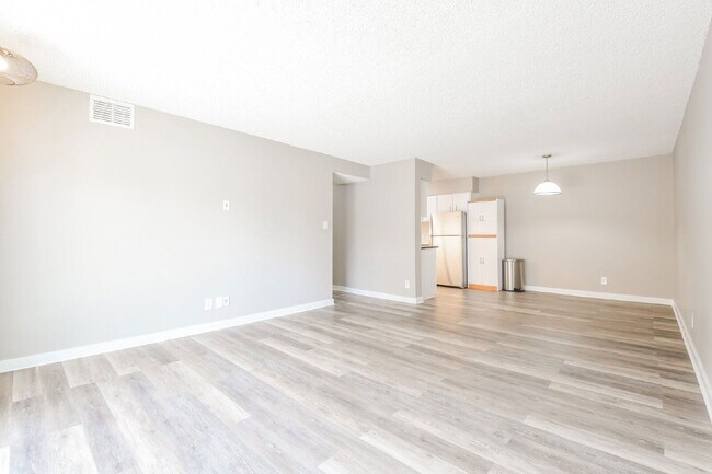 Foto del edificio - 7335 E Quincy Ave