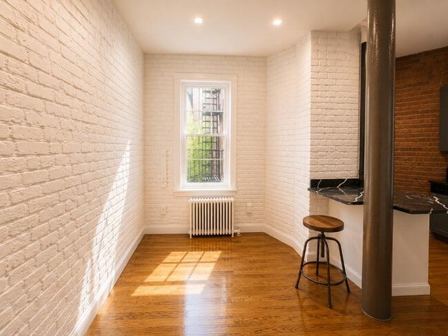 Foto del edificio - 57 Thompson St