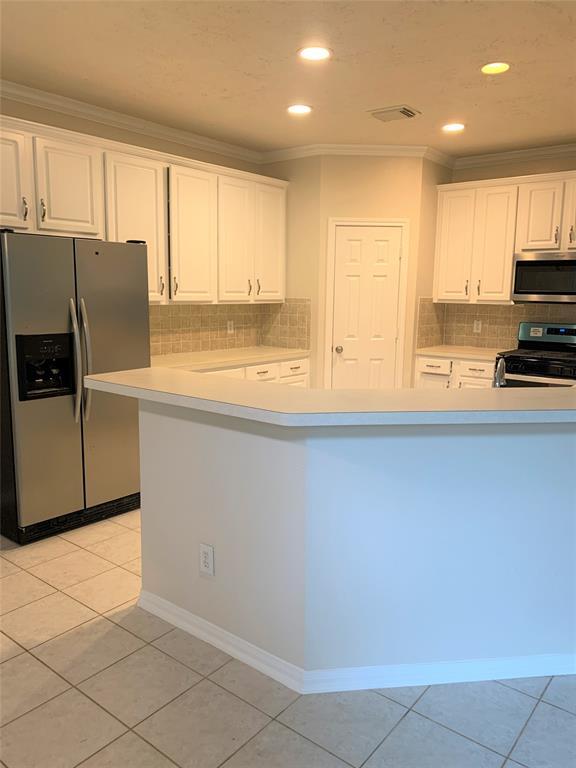 Building Photo - 21311 Cumberland Way