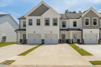 Building Photo - 1005 Linsmore Ave