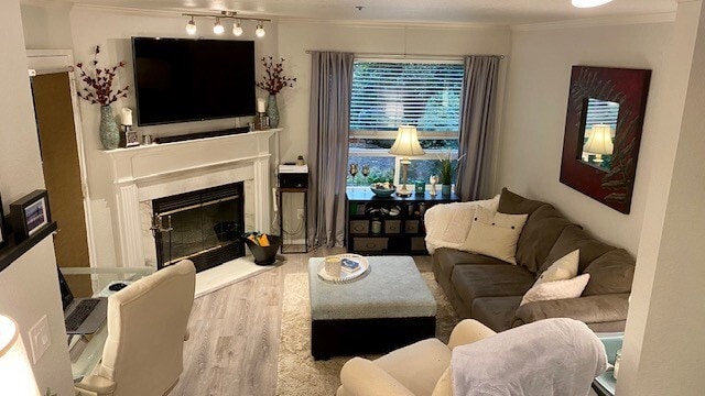 Living room - 17300 91st Ave NE