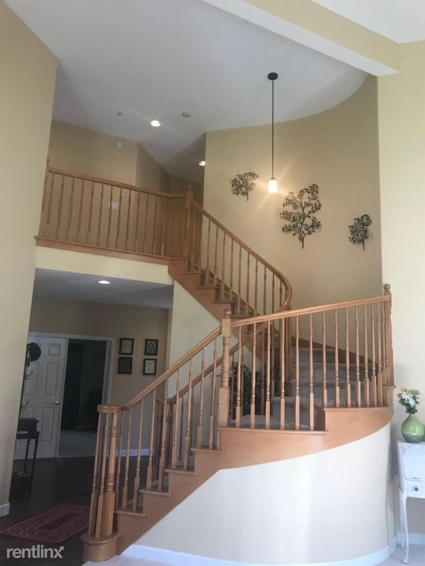 Building Photo - 4 br, 3 bath House - 6125 Cameo Dr