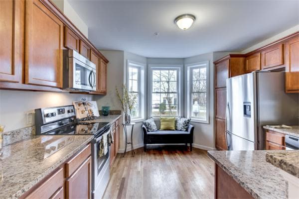 Photo - 101 Hopkins St Townhome