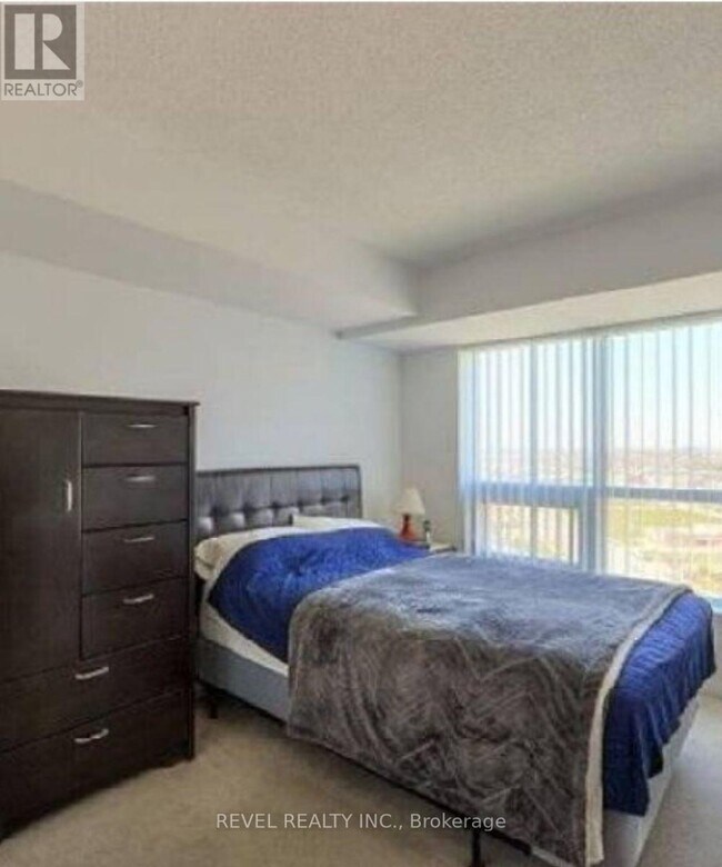 Photo du bâtiment - 4900 Glen Erin Dr