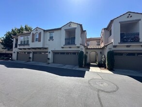 Building Photo - 180 W Lucita Way