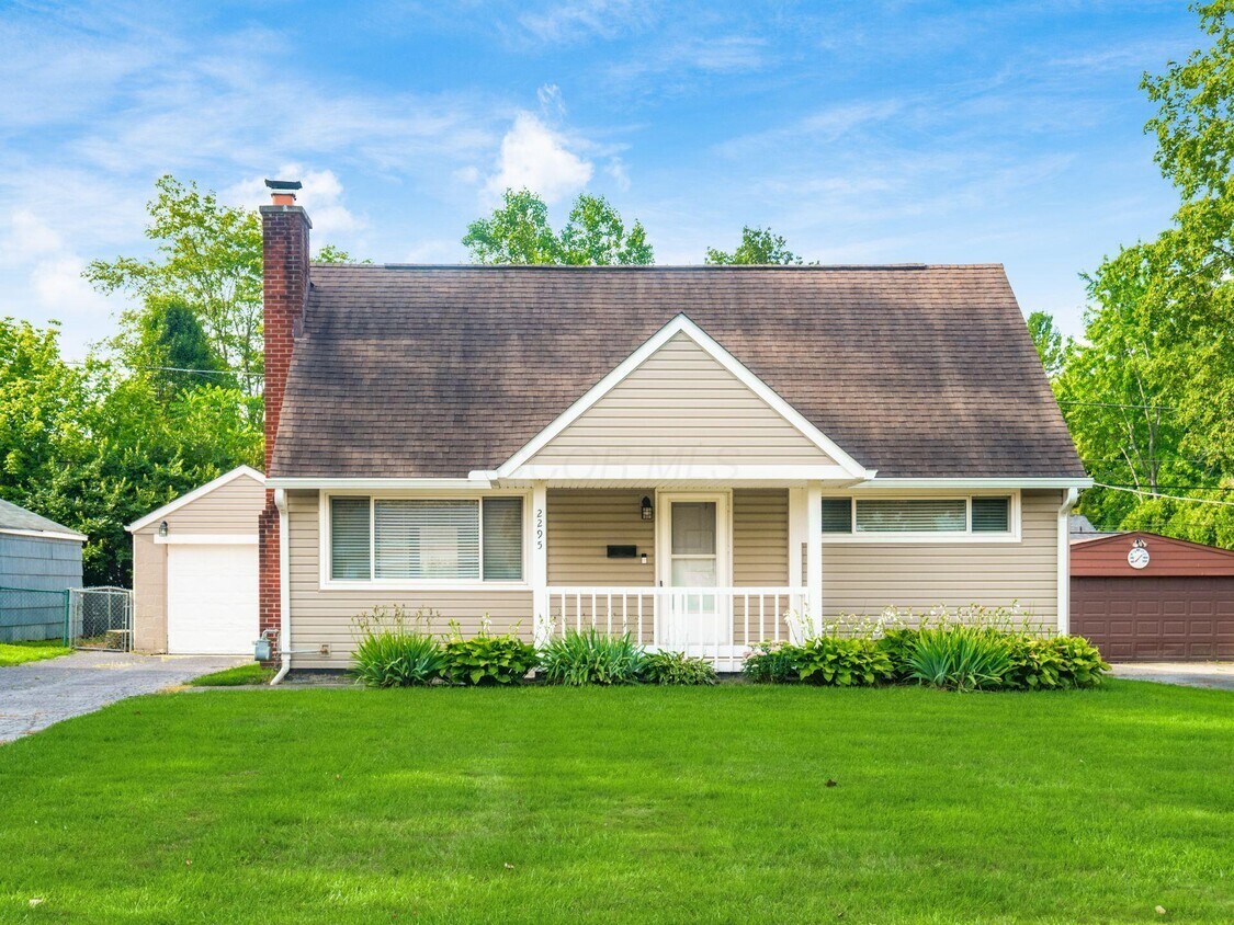 Foto principal - 2295 Shrewsbury Rd