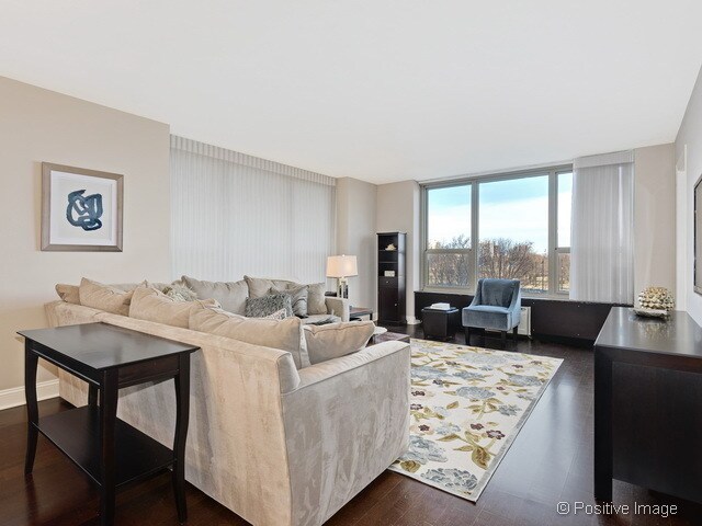 Foto del edificio - 1550 N Lake Shore Dr