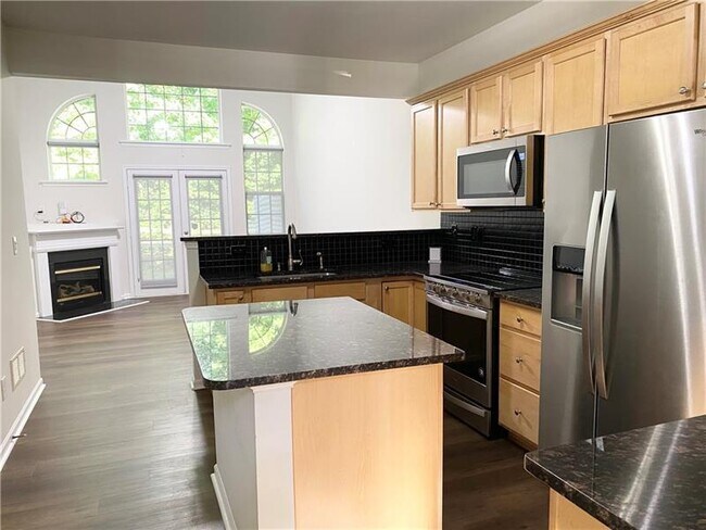Building Photo - 2722 Pierce Brennen Ct NE