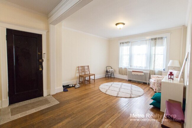 Foto del edificio - 44 Longwood Ave