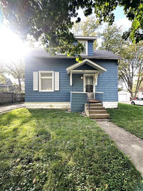 Primary Photo - 1407 S Madison St