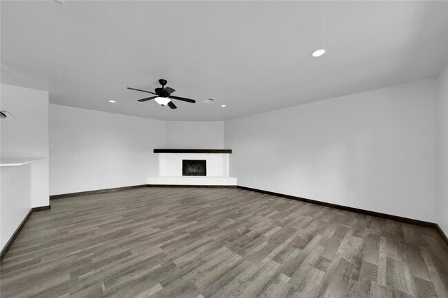 Foto del edificio - 4706 Porter Ridge Dr