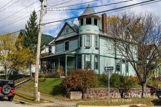 Primary Photo - 228 S 19th Ave E
