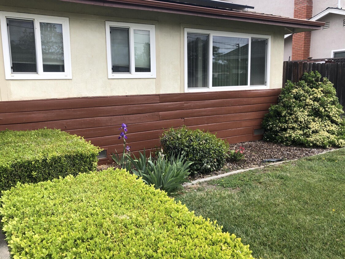 Primary Photo - 648 Sonoma Ave