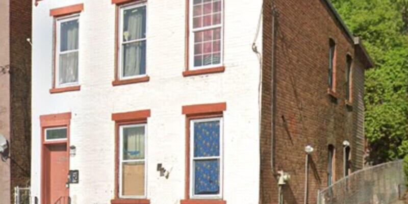 Primary Photo - 1216 5th Ave - CRI