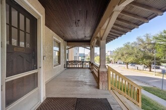 Building Photo - 115 N 41st St