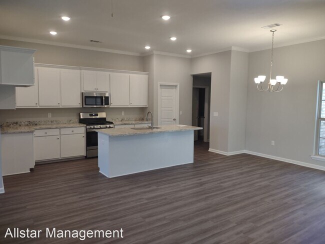 Building Photo - 4 br, 2 bath House - 705 Granite Drive