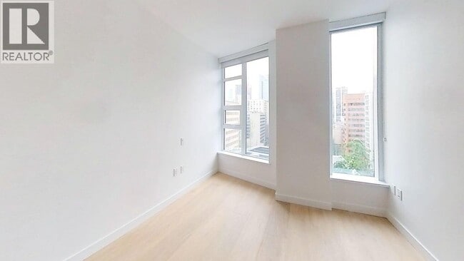 Building Photo - 1289 Hornby St