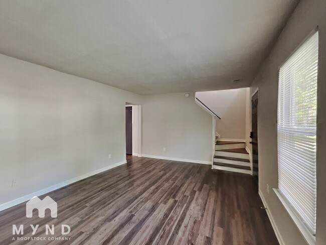 Foto del edificio - 3510 Hopkins Ct