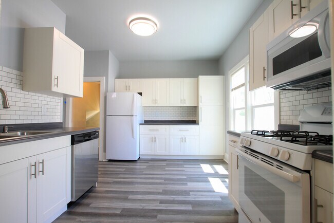 Foto del edificio - 2809 Water St