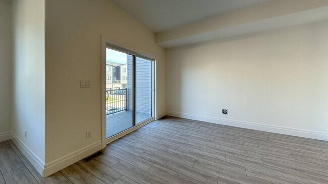 Photo du bâtiment - 89 Buchanan Ave