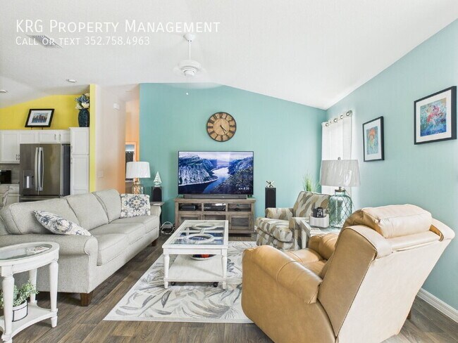 Building Photo - 6266 Milagros Ct