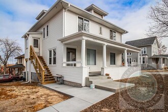 Building Photo - 3024 Pacific St