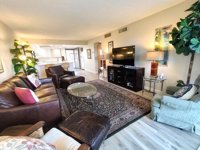 Building Photo - 2400 S Ocean Dr