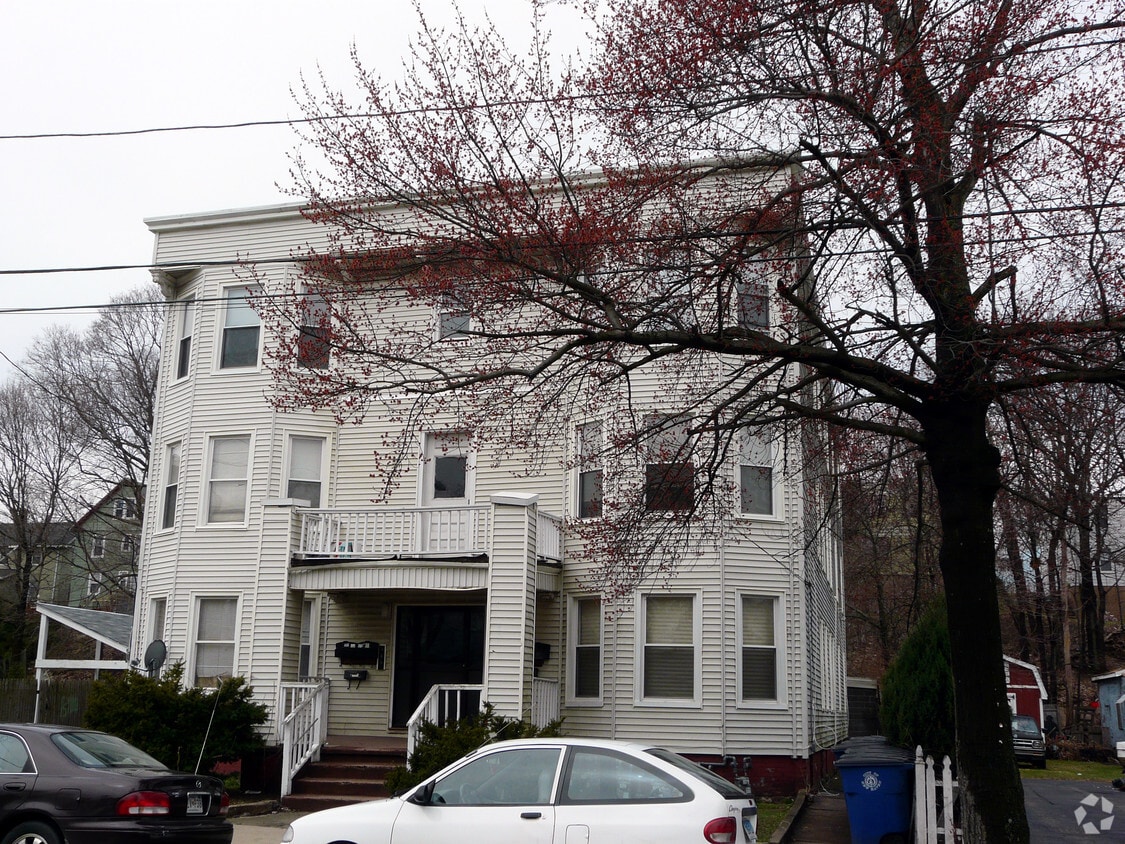 Building Photo - 142 Cedar Hill Ave