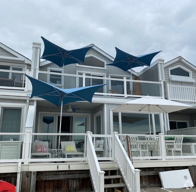 Apartments For Rent in Longport, NJ with a Balcony 1 Rentals