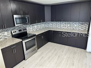 Foto del edificio - 759 Clifton Hills St