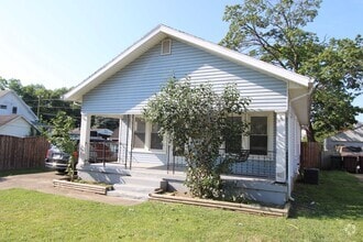 Building Photo - 102 Boys Ave