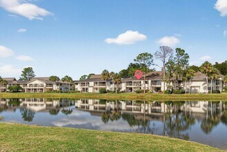 Building Photo - 29254 Bay Hollow Dr