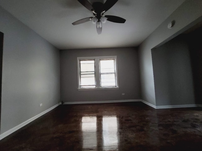 Building Photo - 2914 W 64th St