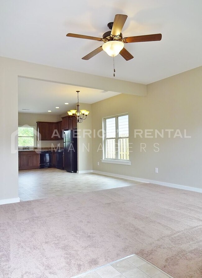 Foto del edificio - Beautiful Home for Rent in McCalla! COMING...