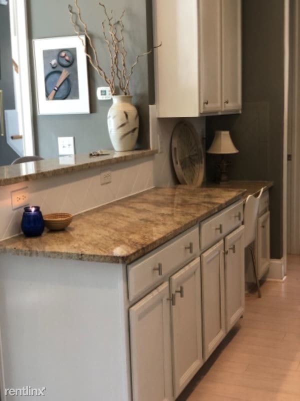 Building Photo - 3 br, 2.5 bath Townhome - 8354 INDIGO ROW