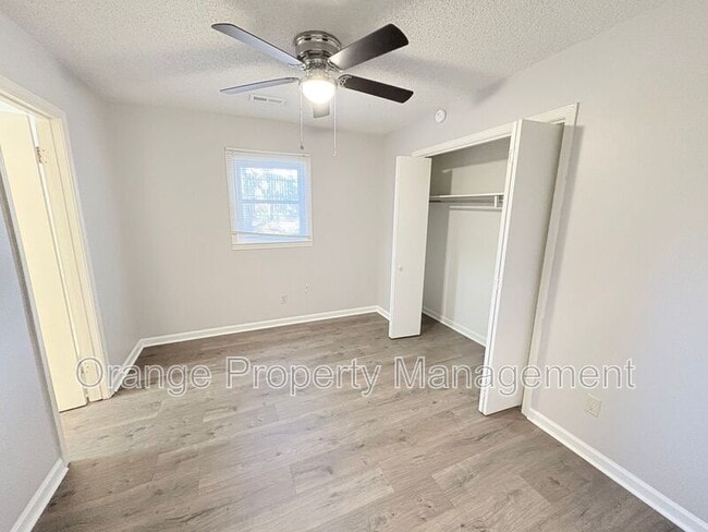 Building Photo - 212 Pelican Ln